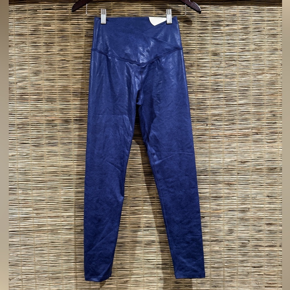 Aerie Offline Hi-Rise Crossover Faux Leather Look Leggings NWT Size M